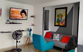 Apto cómodo, confortable para descansar y Disfrutar